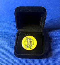 Vintage Wincraft Boston Celtics Collectible Pinback Pin in Black Display Box picture