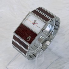 NIXON Wristwatch Unisex picture