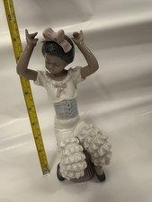Vintage Lladro Flamenco Dancer Girl Porcelain Figurine Spain 9” DAISA 1982 picture