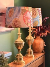 Pair Vintage Stiffel Brass Urn Table Lamps 31