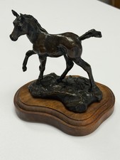 Dated 1977 Gary Joseph Schildt Bronze Horse Sculpture on Wood Base 32/50 picture