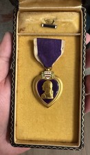 WW2 WWll US Army Purple Medal Heart Case Award Coffin w/ Medal And Fragment picture