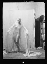 Photo:Martha Graham 1928 Dance Studio Portrait picture