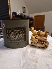 Harmony Kingdom Mrs Barton's Bureau Box Figurine Cats David Lawrence Signed picture