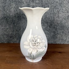 VINTAGE Royal Copenhagen porcelain vase, model number 92/2748. DENMARK picture