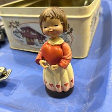 ANRI Toriart Valentine Girl Figurine picture