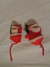 VINTAGE FLOCKED STYROFOAM CHENILLE PIPE CLEANER SANTA CLAUS PACKAGE TIE ORNAMENT picture