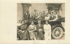 Rppc Vintage Family Portrait Photo Postcard Early 1900s Antique Car Fashion picture