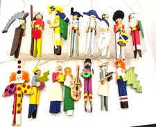 Vintage DIY Clothes Pin People Ornaments Set Arrow Craft Kit 1976 15pcs See Note picture