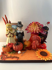 Vintage Thanksgiving decor picture