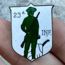 ORIGINAL Pre-WWII WW2 US 23rd Infantry Sterling Screw-Back Unit DI Crest - RARE picture