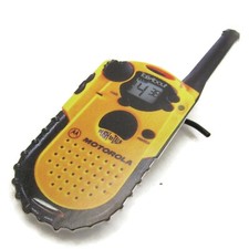 Vintage Motorola Talkabout Walkie Talkie Pin Pinback Button Yellow Promo picture