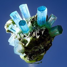 Brilliant Raw Aquamarine Crystal Natural Gem Cluster Perfect Display Specimen picture