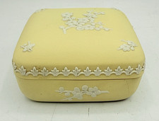 Vtg Wedgwood Primrose Yellow Jasperware Square Trinket Box White Prunus Blossom picture