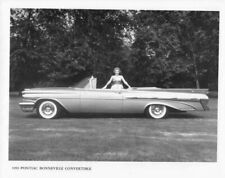 1959 Pontiac Bonneville Convertible Press Photo and Release 0031 picture