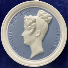 Rare Sèvres Biscuit Porcelain Medallion of Adélaïde d’Orléans 1777 Rijksmuseum picture