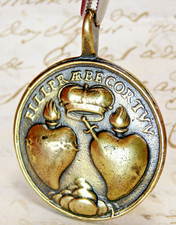 ANTIQUE 18TH CENTURY ST. ANNE SACRED HEART OF JESUS IMMACULATE HEART MARY MEDAL picture