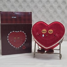 Pop Mart Crying for Love Heart Jewelry box LIMITED EDITION Popmart Crybaby RARE picture