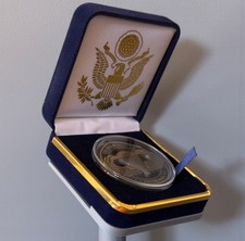 U.S. Army Paratrooper Airborne Challenge Coin in Velvet Case picture