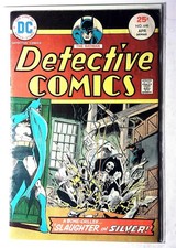 Detective Comics #446 (1975) DC Comics Batman 1st Print Comic Book picture