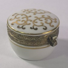 Vtg 50-60s Norcrest B248 White Porcelain & Gold Ring Trinket Box w/Hinge Lid picture