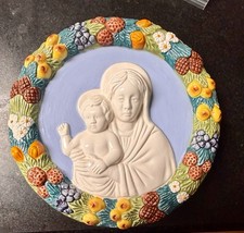 Vtg Niccacci Deruta Italy Madonna & Child Majolica Wall Plaque 7.5” Signed Mint picture