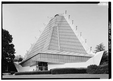1. View of synagogue from southwest - Beth Sholom Synagogue, Old York & picture