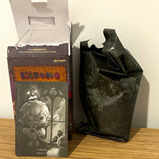 POP MART Hirono Monsters Carnival Series Vampire Confirmed Figure Sealed Bag picture