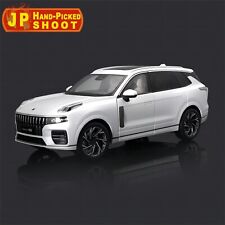 Model Bruago LYNK&CO 09 New Energy Electric White Smart 28cm Figure Vehicle Toy picture