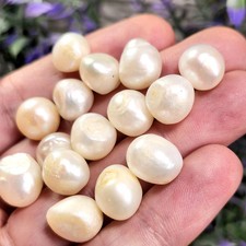 Genuine Cultured Pearl, Natural Luster picture