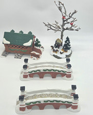 Vintage Christmas Village Accessory Lot of 4 – O'Well Heartland Valley & Lemax picture