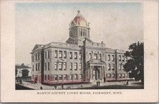 c1910s FAIRMONT, Minnesota Postcard MARTIN COUNTY COURT HOUSE Street View UNUSED picture