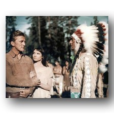 Elsa Martinelli Eduard Franz Kirk Douglas Photo 8x10 The Indian Fighter 1955 picture