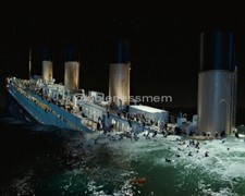 8x10 TITANIC MOVIE GLOSSY PHOTO ship sinking shipwreck to the bottom of ocean picture