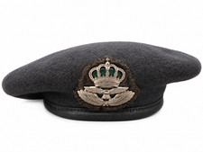 Vintage Jordanian Police Beret Hat Crown Wings Badge Wood Harris England 7 5/8 picture