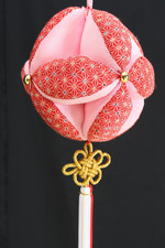 Vintage Japanese Yanagawa Sagemon Chirimen Silk Temari Ball Red Pink Ornament picture