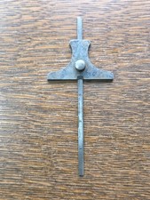 Vintage L. S. Starrett No. 237 Depth Gage w/6