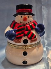 MR CHRISTMAS PORCELAIN HOLIDAY SNOWMAN MUSIC BOX ANIMATED ICE SKATING INSIDE picture
