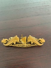 Submarine Warfare Insignia - WWII Fleet Boat Tribute - Officer Antiqued Gold picture
