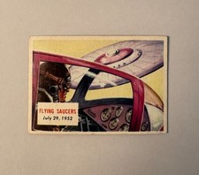 1954 Topps Scoop #127 Flying Saucers USA Boston American Extra 1952 UFO picture