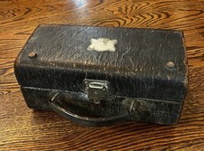 c1890 Antique VETERINARIAN MEDICAL Case w/Bottles picture