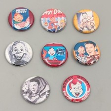 (8) Vintage Howdy Doody Buttons Pinbacks 1