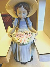 LLADRO #6756 BOUNTIFUL BLOSSOMS. NEW IN BOX - RETAIL$795 **Christmas Gift*** picture
