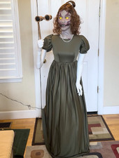 5.9 FT ANIMATED BRIDGERTOMB WOMAN HALLOWEEN ANIMATRONIC PROP picture