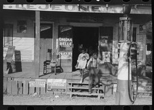 Photo:Mix Louisiana 1938 Black Children Leaving Store for School Lunches picture