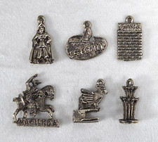 Vintage LAS VEGAS CASINO Goldtone BRACELET CHARMS Lot of 6 picture