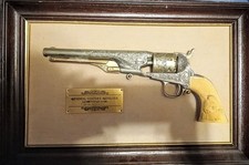 Franklin Mint General George Custer .36 Caliber Single Action Revolver & Plaque  picture