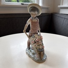 Lladro #1283 The Little Gardener Figurine Boy with Wheelbarrow 9.5