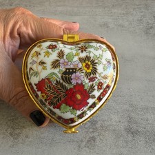 Vintage Heart Shaped Porcelain Trinket Box Imari Floral Gold Hinged Jewelry Dish picture