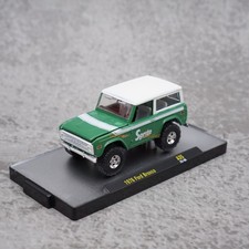 1/64 Scale 1976 Bronco Green – Alloy Diecast Collectible Simulation Model picture
